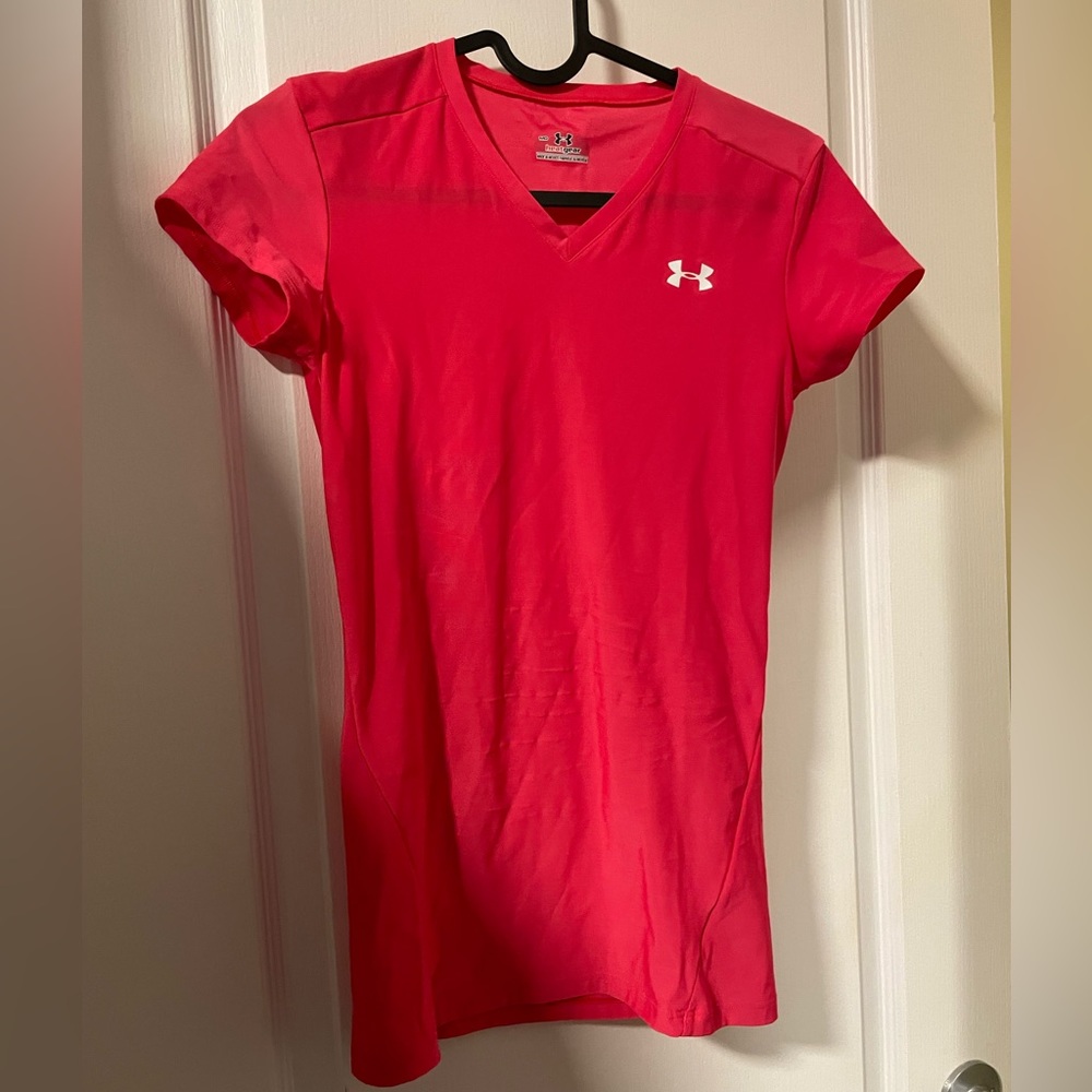 Under armor pink sport top